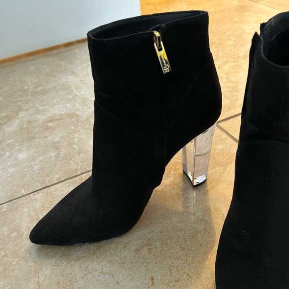 Black suede boots - Picture 1 of 4